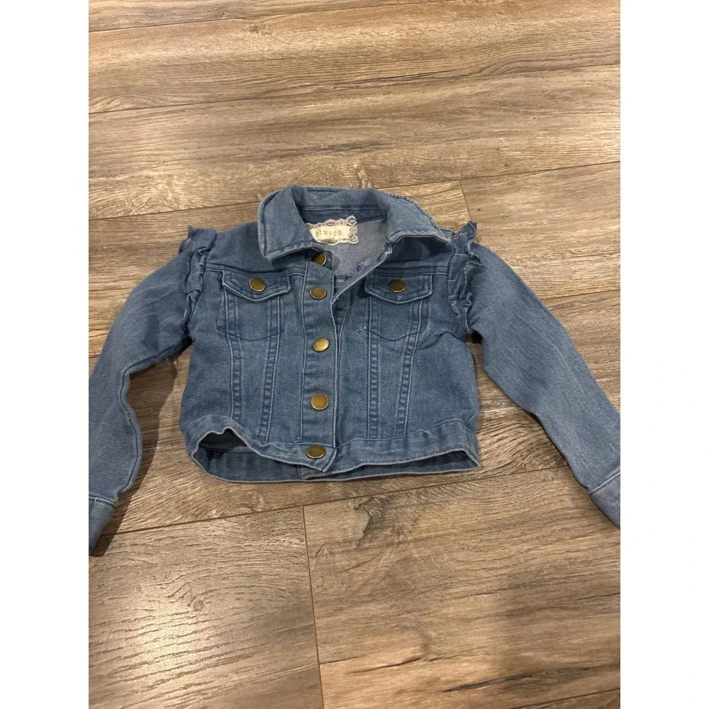 Btween Toddler Girls Blue Ruffle Shoulder Denim Jean Jacket Size 3T Medium Wash
